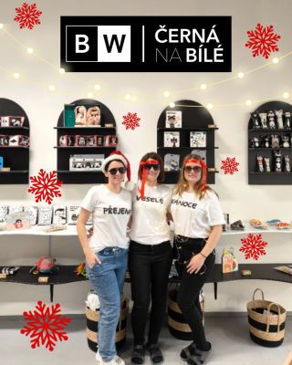 Naši milí a věrní přátelé, fanoušci a zákazníci, přejeme vám kouzelné vánoční svátky plné pohody s rodinou🎁🎄. DĚKUJEME vám...